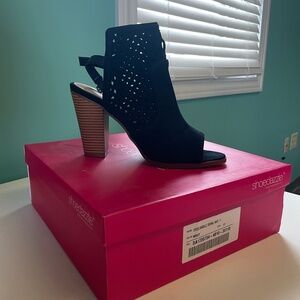 Svenna Faux-Suede Booties - Navy